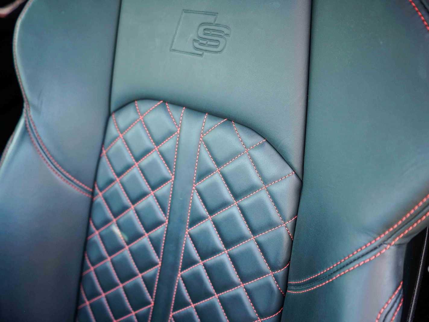 Used 2023 Audi S4 Premium Plus w/ Premium Plus Package AWD/4WD image 26