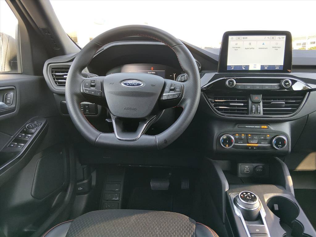 Used 2025 Ford Escape ST-Line AWD/4WD image 11