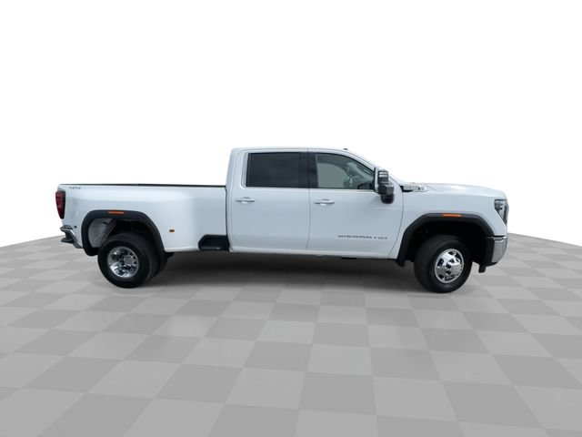 Used 2025 GMC Sierra 3500 SLT w/ SLT Convenience Package AWD/4WD image 9