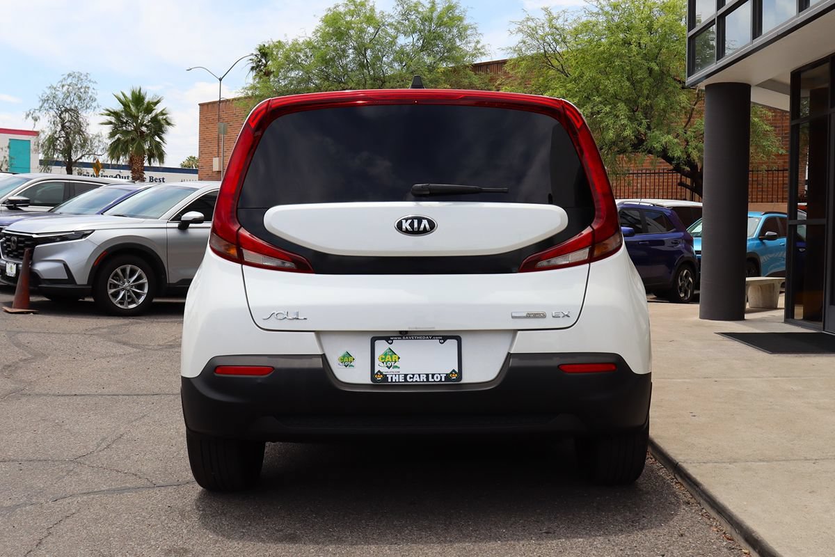 Used 2020 Kia Soul EX FWD image 11