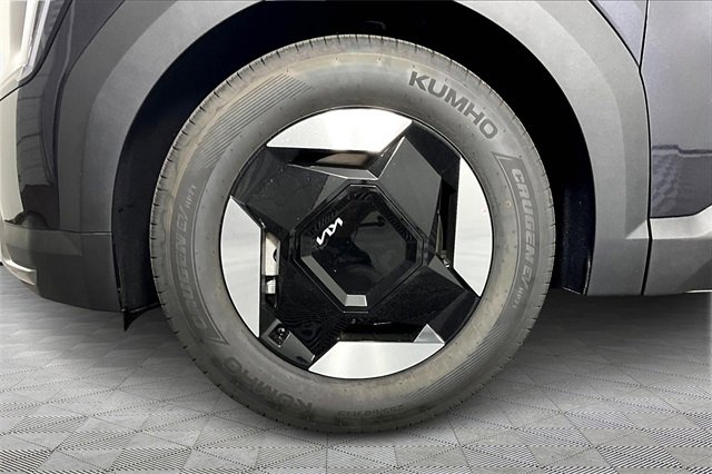 New 2026 Kia EV9 Light image 12