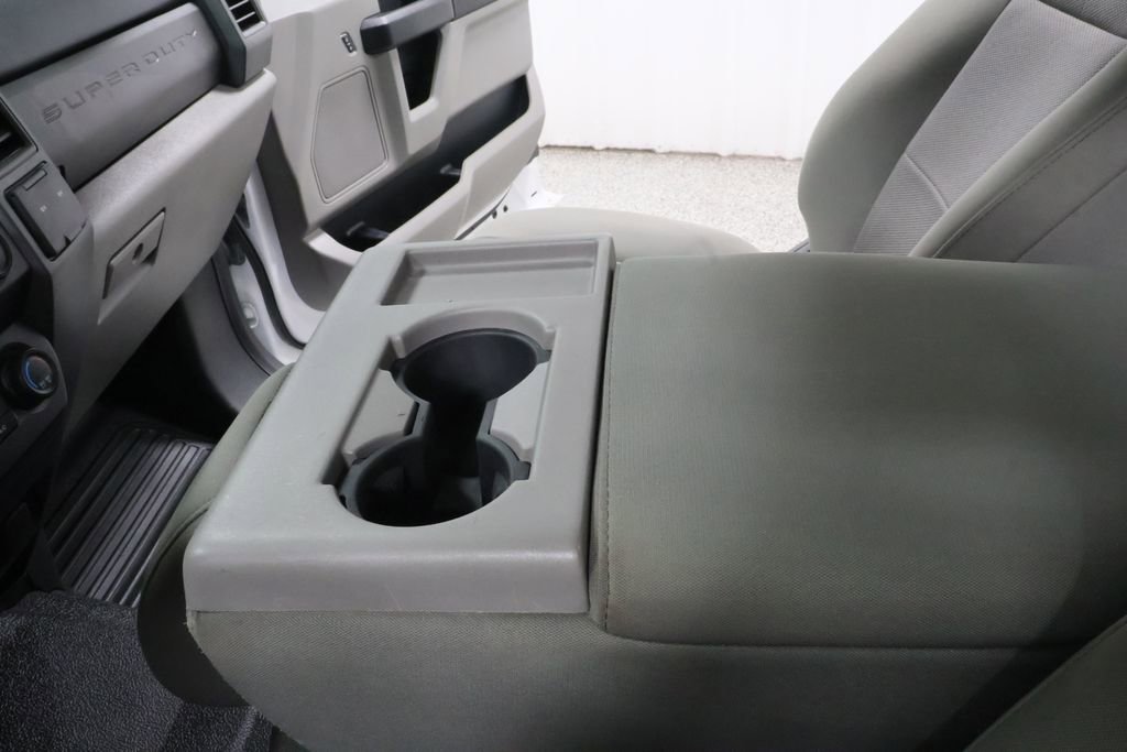 Used 2021 Ford F250 XL w/ Power Equipment Group RWD image 18