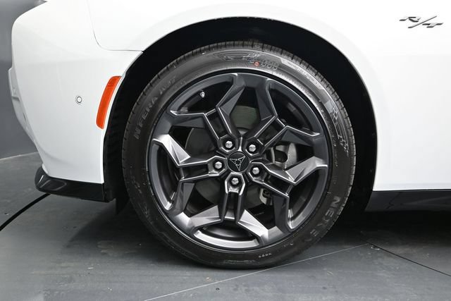New 2026 Dodge Charger R/T AWD/4WD image 15