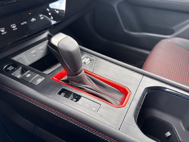 New 2027 Nissan Kicks SR AWD/4WD image 24