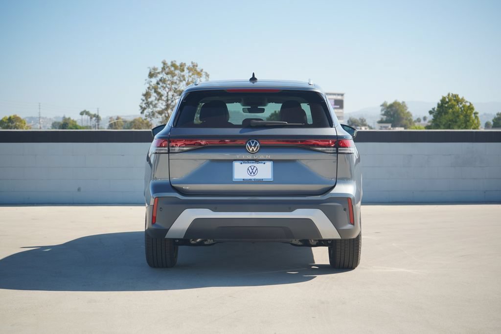 New 2026 Volkswagen Tiguan SE FWD image 4