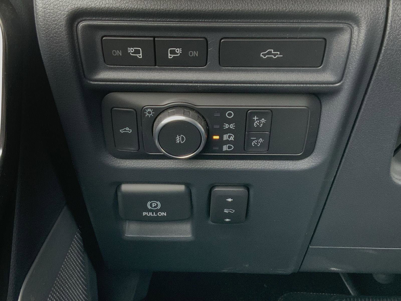 Used 2022 Ford F150 Platinum w/ Equipment Group 701A High image 32