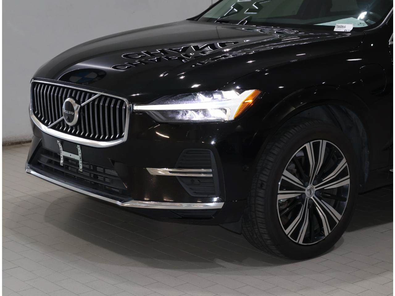 Used 2022 Volvo XC60 T8 Inscription AWD/4WD image 2
