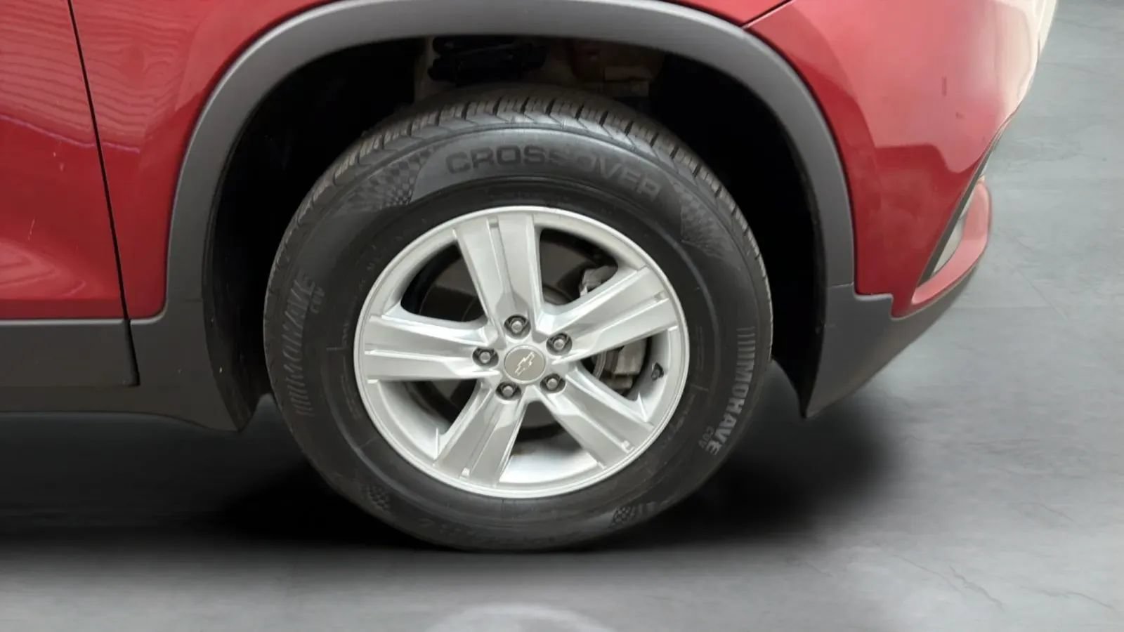 Used 2020 Chevrolet Trax LT w/ Driver Confidence Package FWD image 24