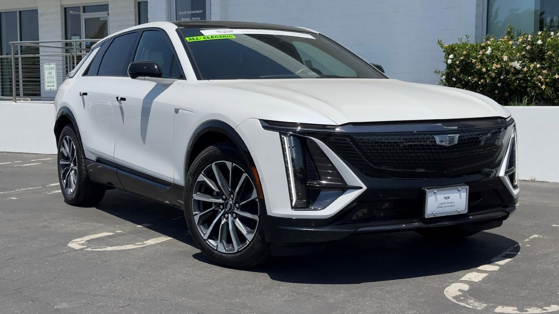 Used 2024 Cadillac Lyriq Sport
