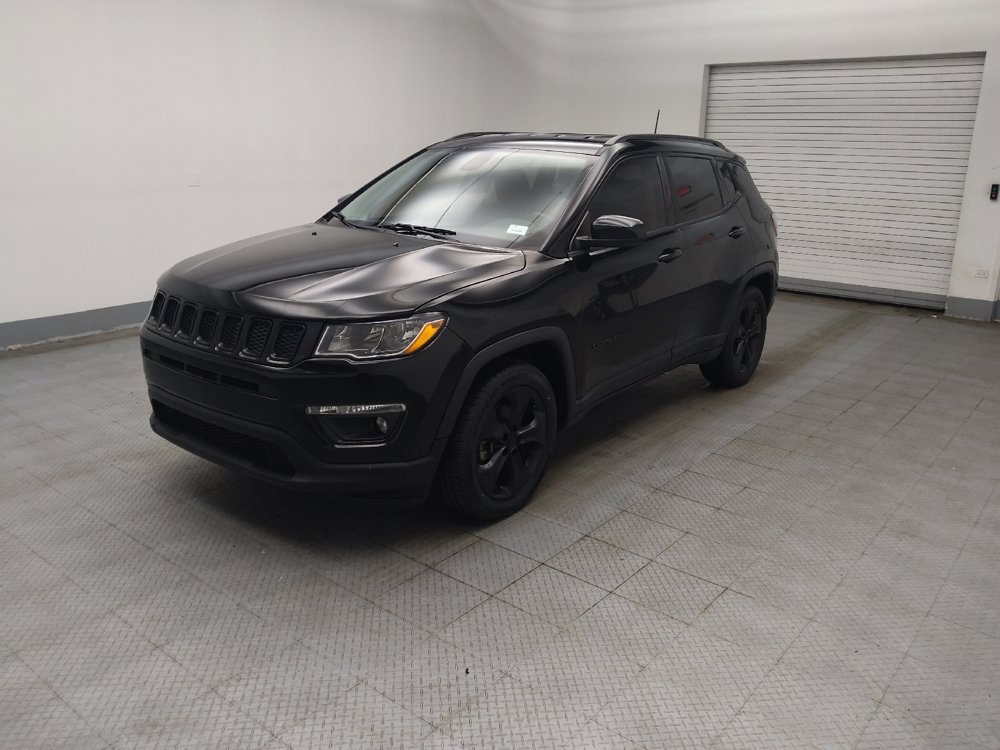 Used 2019 Jeep Compass Latitude FWD image 2