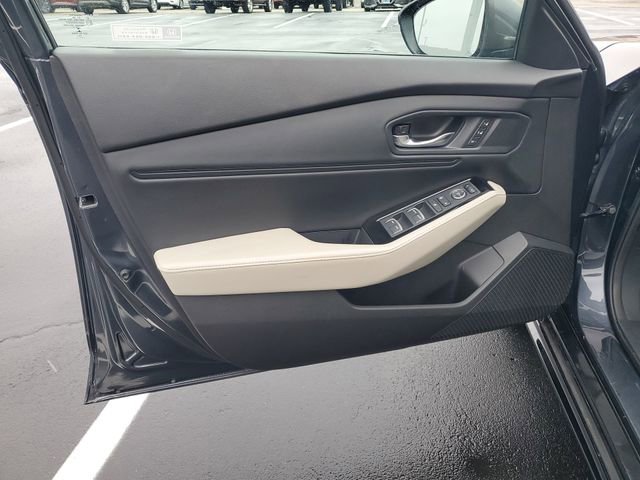 Used 2023 Honda Accord Touring image 39