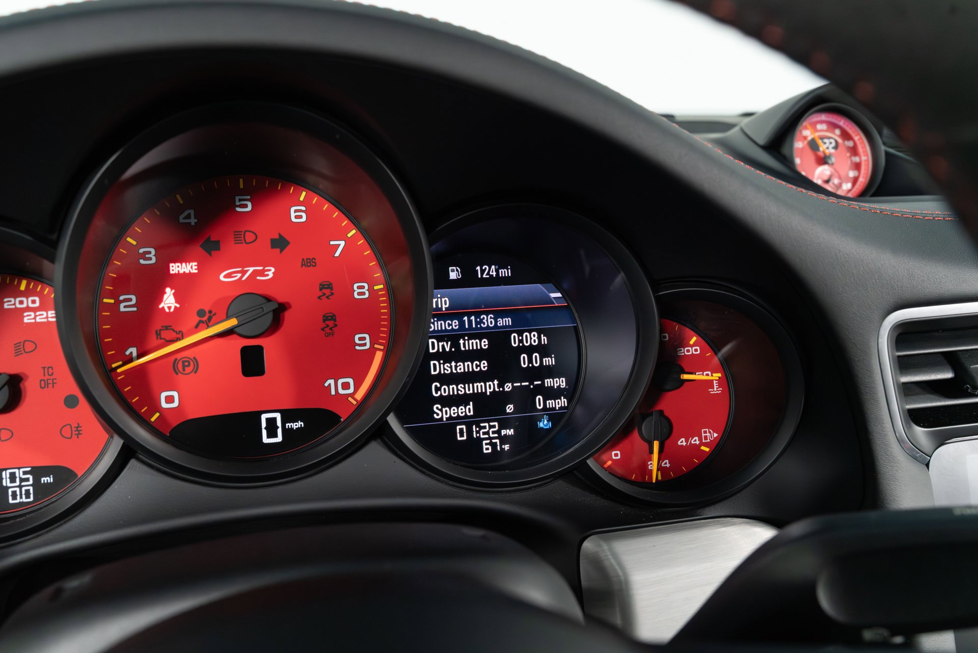 Used 2018 Porsche 911 GT3 RWD image 35
