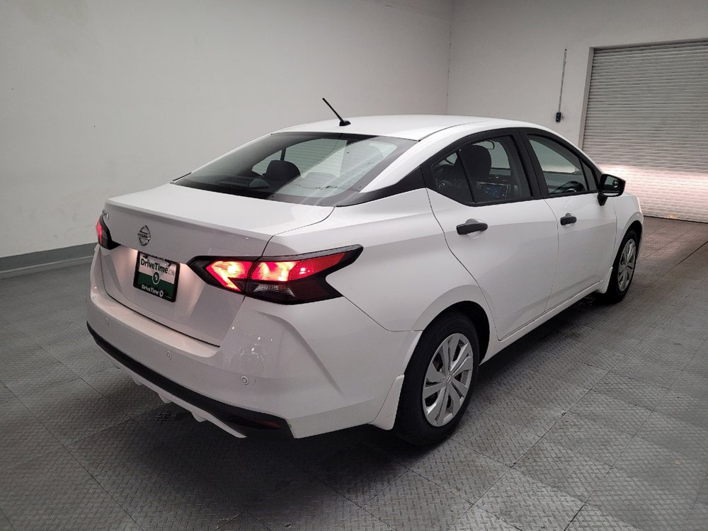 Used 2020 Nissan Versa S FWD image 9
