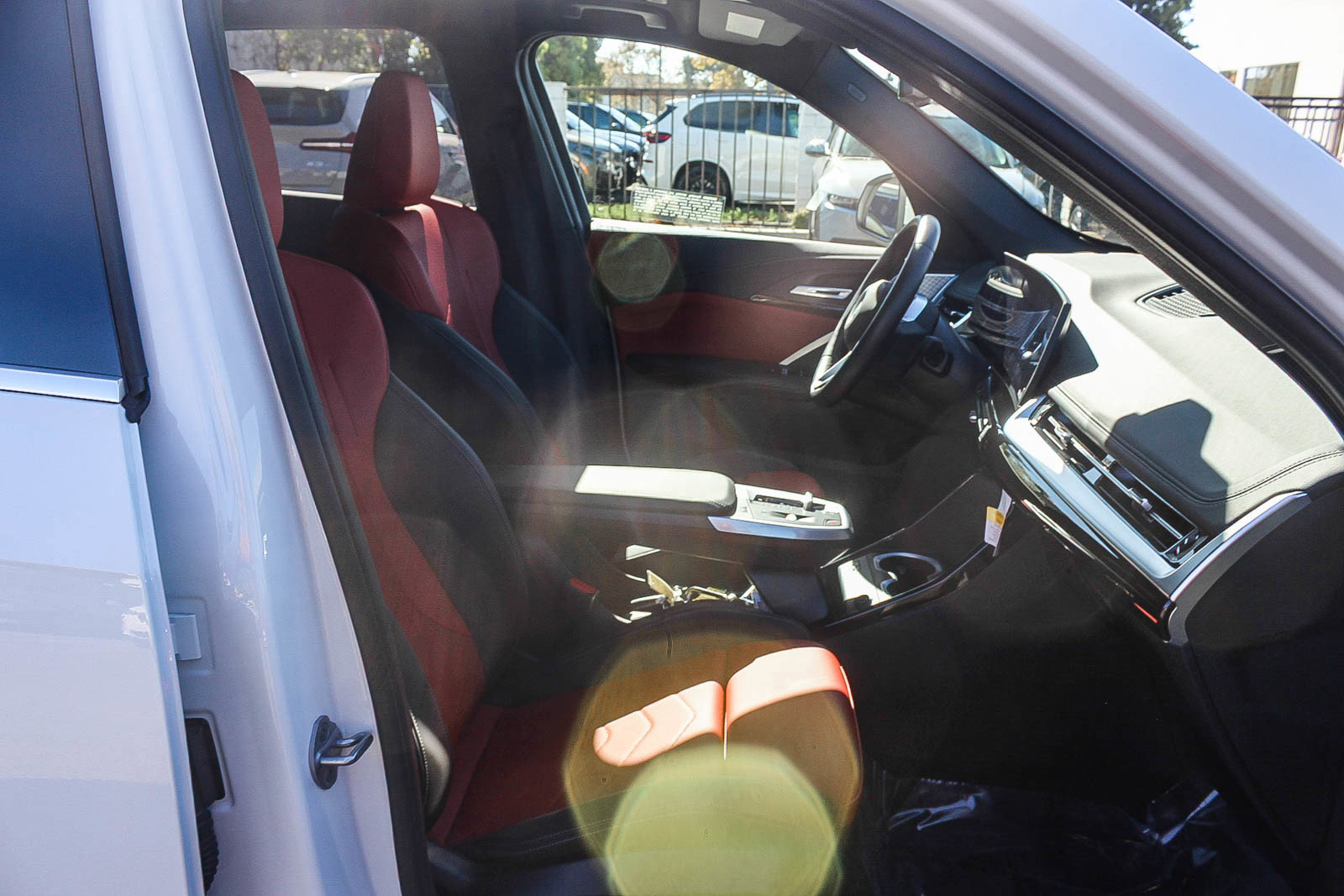 Certified 2025 BMW X1 xDrive28i w/ Convenience Package image 16