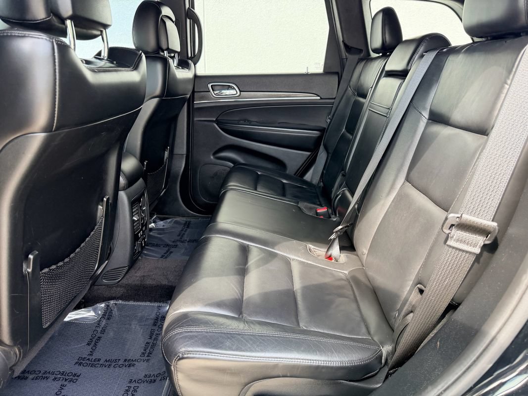 Used 2018 Jeep Grand Cherokee Limited AWD/4WD image 13