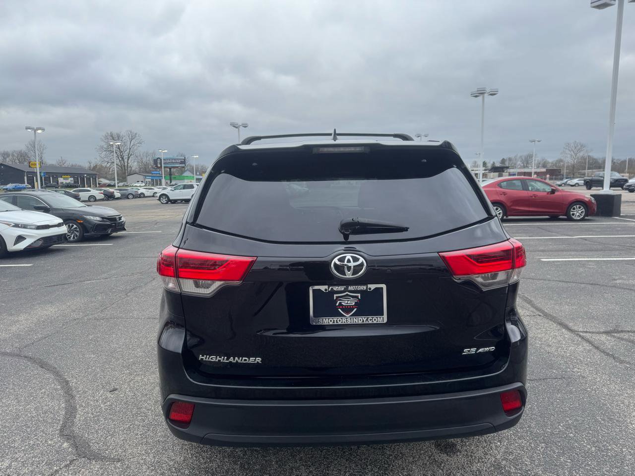 Used 2017 Toyota Highlander SE AWD/4WD image 14