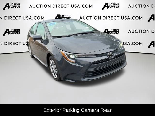 Used 2023 Toyota Corolla LE image 5