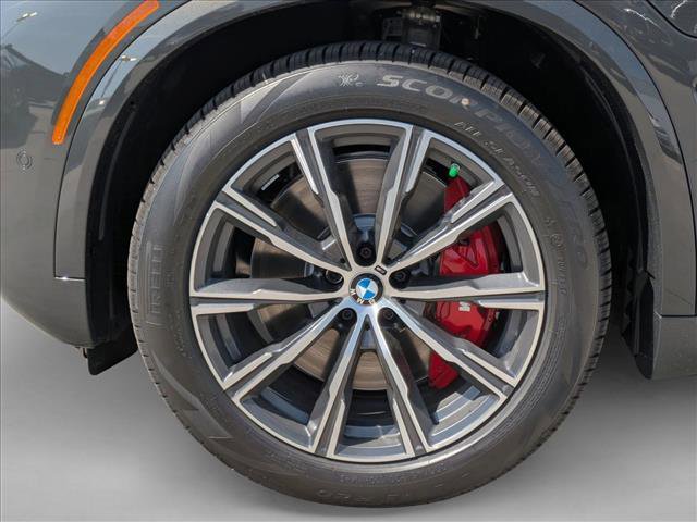 New 2026 BMW X5 xDrive50e w/ Executive Package image 10