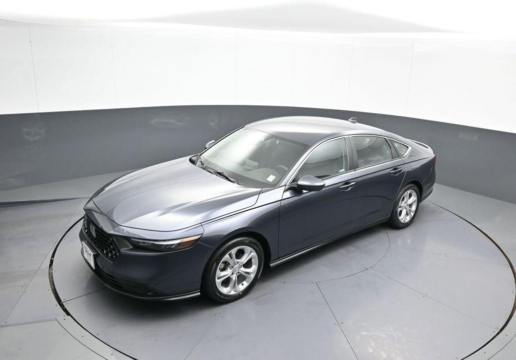 Certified 2023 Honda Accord LX image 33