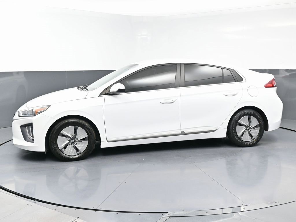 Used 2021 Hyundai Ioniq SE image 6