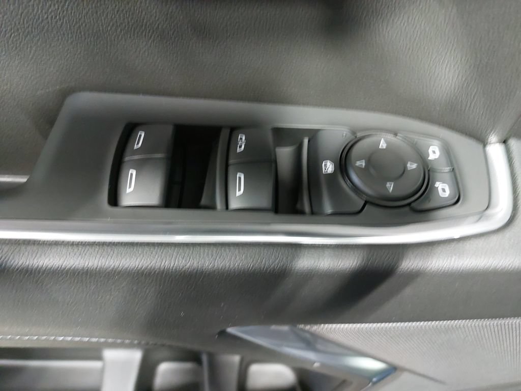 Used 2024 GMC Sierra 1500 SLE w/ Preferred Package AWD/4WD image 28
