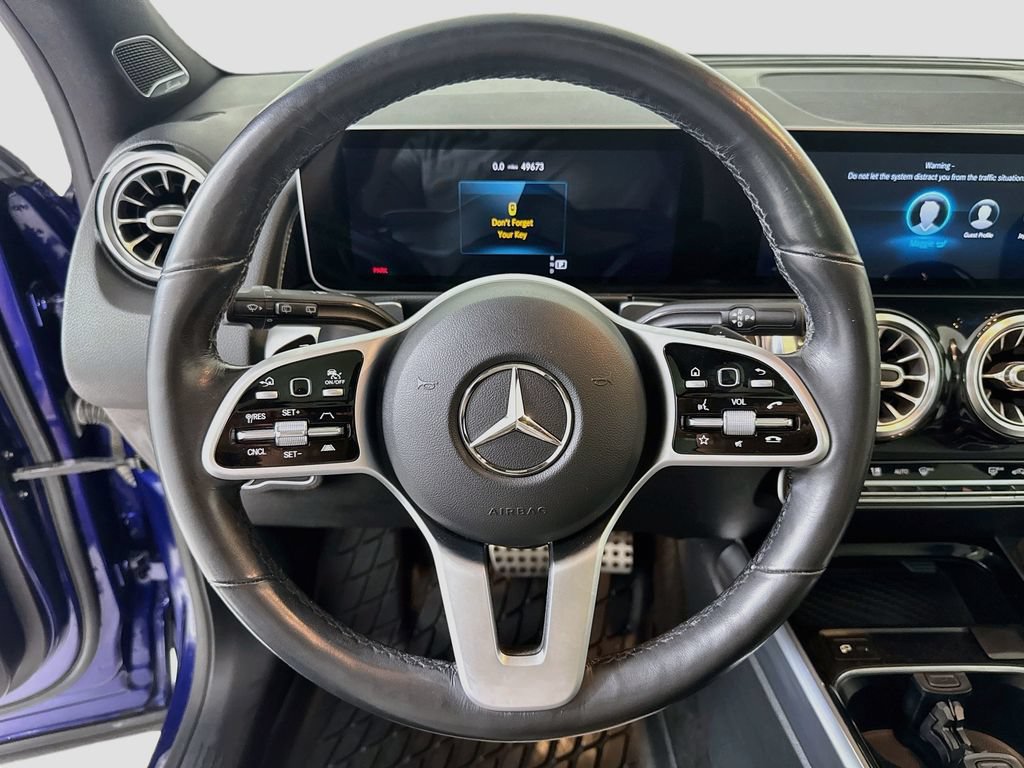 Used 2021 Mercedes-Benz GLB 250 4MATIC image 13