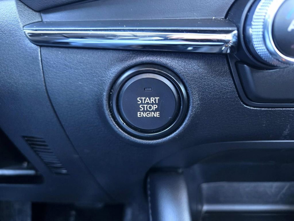 Used 2025 MAZDA MAZDA3 s image 31