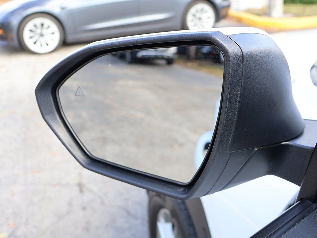 Used 2025 Hyundai Tucson SE image 36