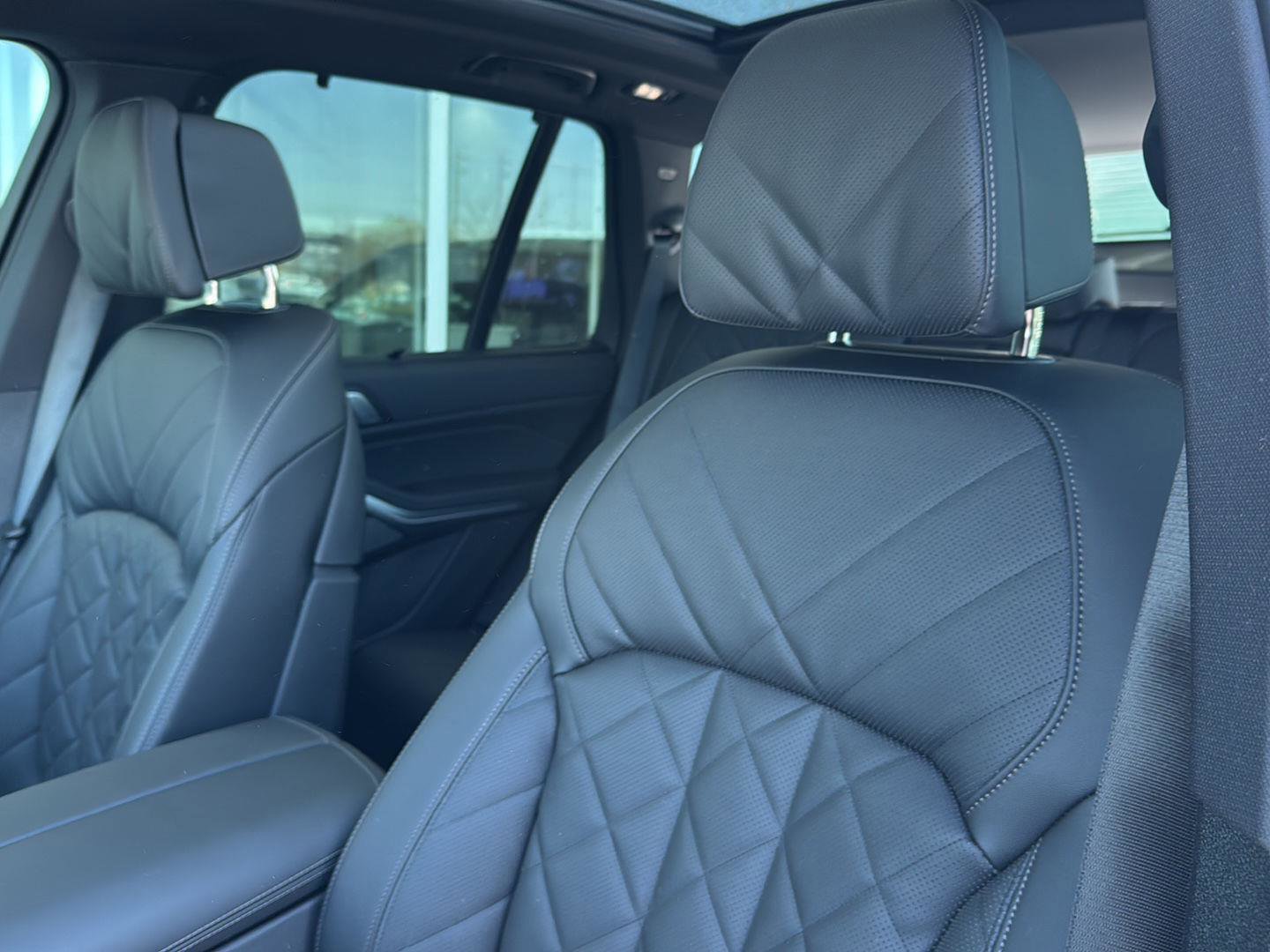 New 2026 BMW X5 sDrive40i image 25