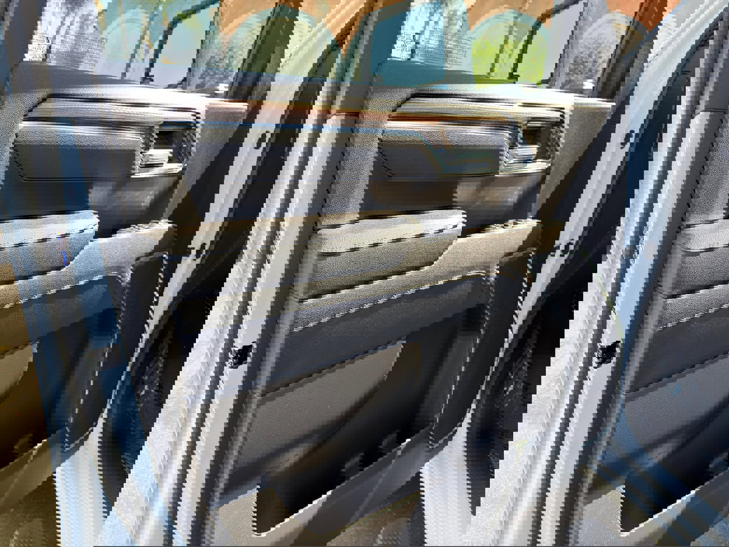 Used 2025 Chevrolet Silverado 2500 LT w/ Convenience Package AWD/4WD image 26