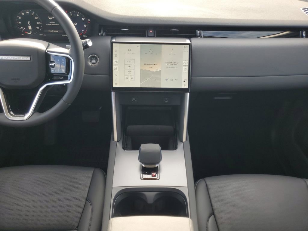 Used 2025 Land Rover Discovery Sport S image 34