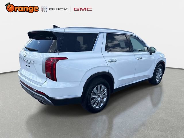 Used 2024 Hyundai Palisade SEL FWD image 3