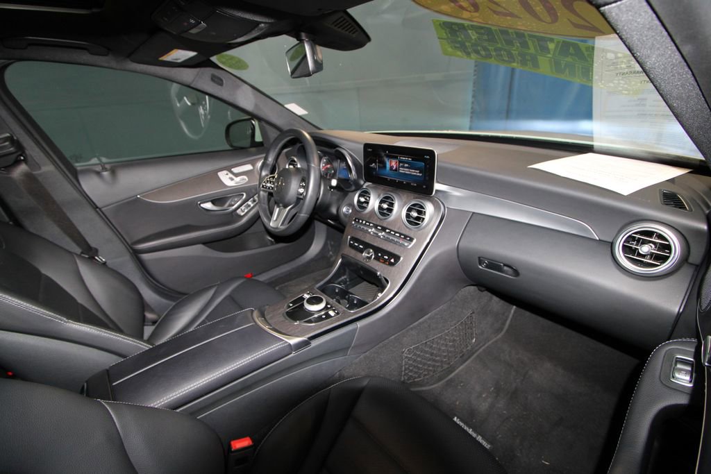 Used 2020 Mercedes-Benz C 300 4MATIC Sedan image 26