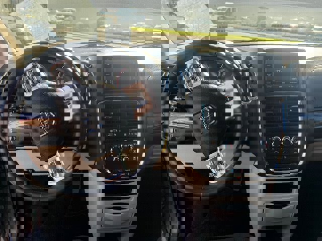 Used 2017 Dodge Grand Caravan SE w/ Power Window Group image 9