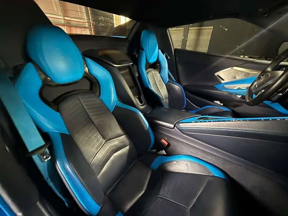 Used 2022 Chevrolet Corvette Stingray Premium Conv w/ 3LT image 2