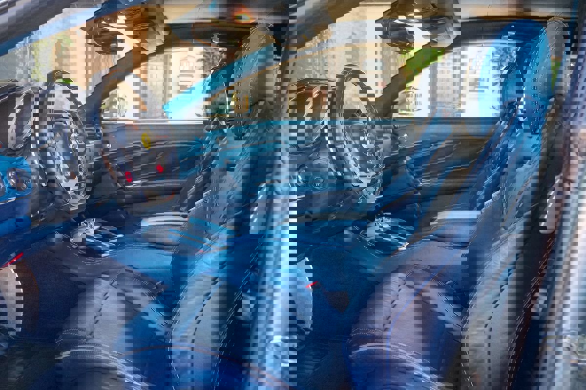 Used 2012 Ferrari FF image 10