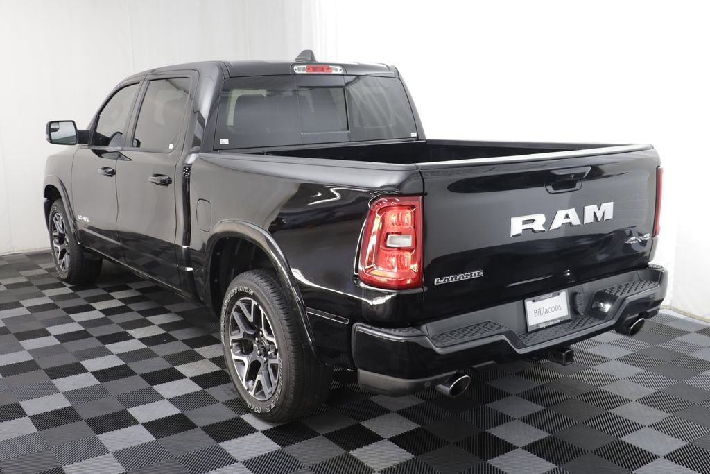Used 2025 RAM 1500 Laramie w/ Sport Appearance Package AWD/4WD image 16