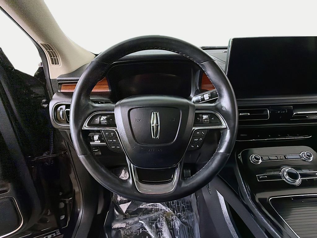 Used 2022 Lincoln Nautilus Reserve AWD/4WD image 31