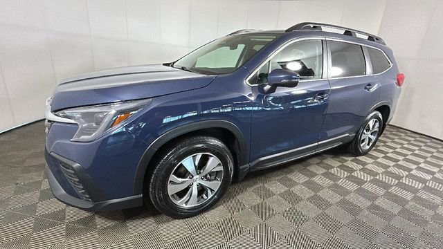 Used 2023 Subaru Ascent Premium w/ Convenience Package AWD/4WD image 7