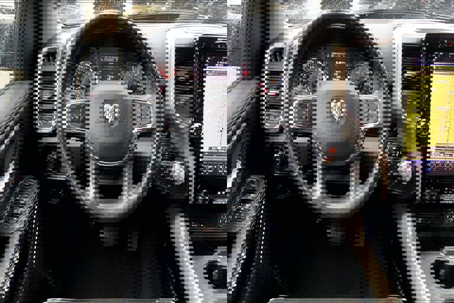 Used 2019 RAM 1500 Laramie image 5