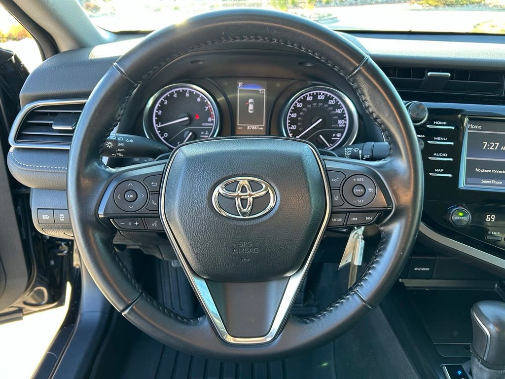 Used 2020 Toyota Camry SE FWD image 10