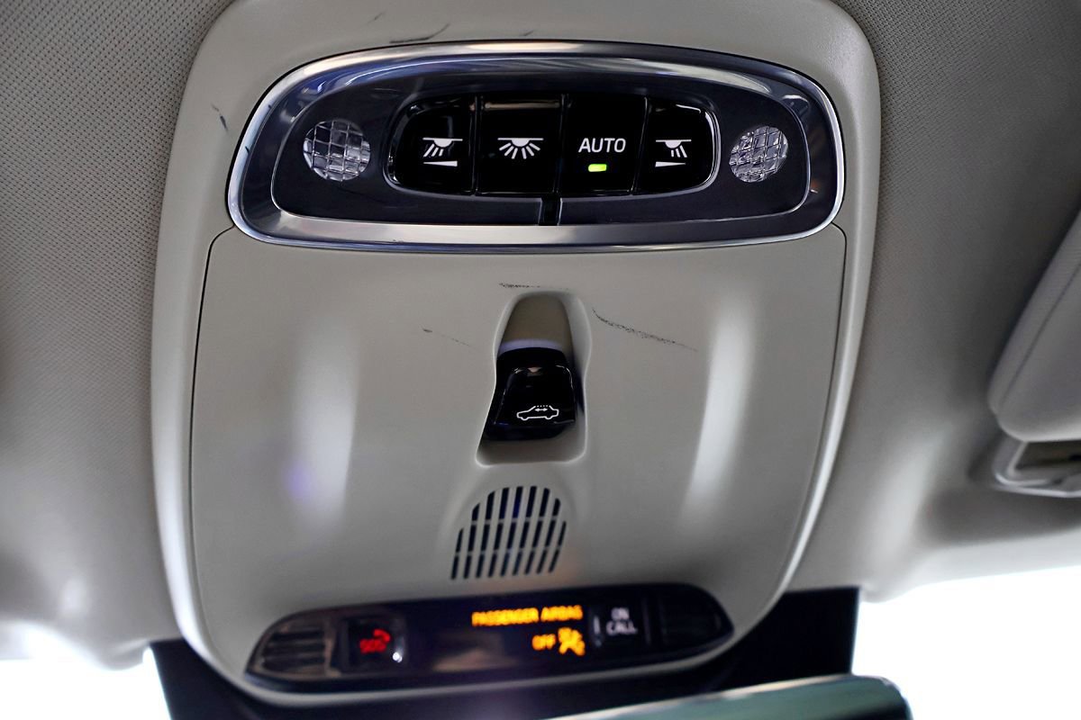 Used 2019 Volvo XC90 T8 Inscription w/ Advanced Package AWD/4WD image 37