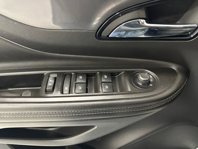 Certified 2022 Buick Encore Preferred w/ Safety Package image 27