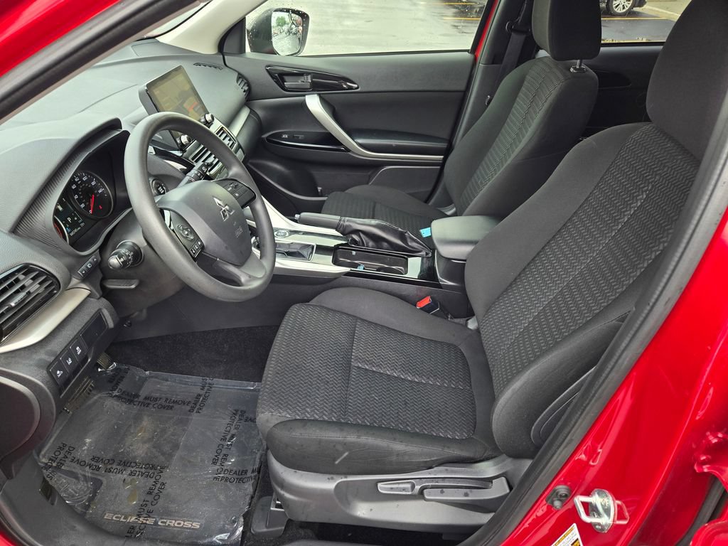 Used 2024 Mitsubishi Eclipse Cross LE AWD/4WD image 29