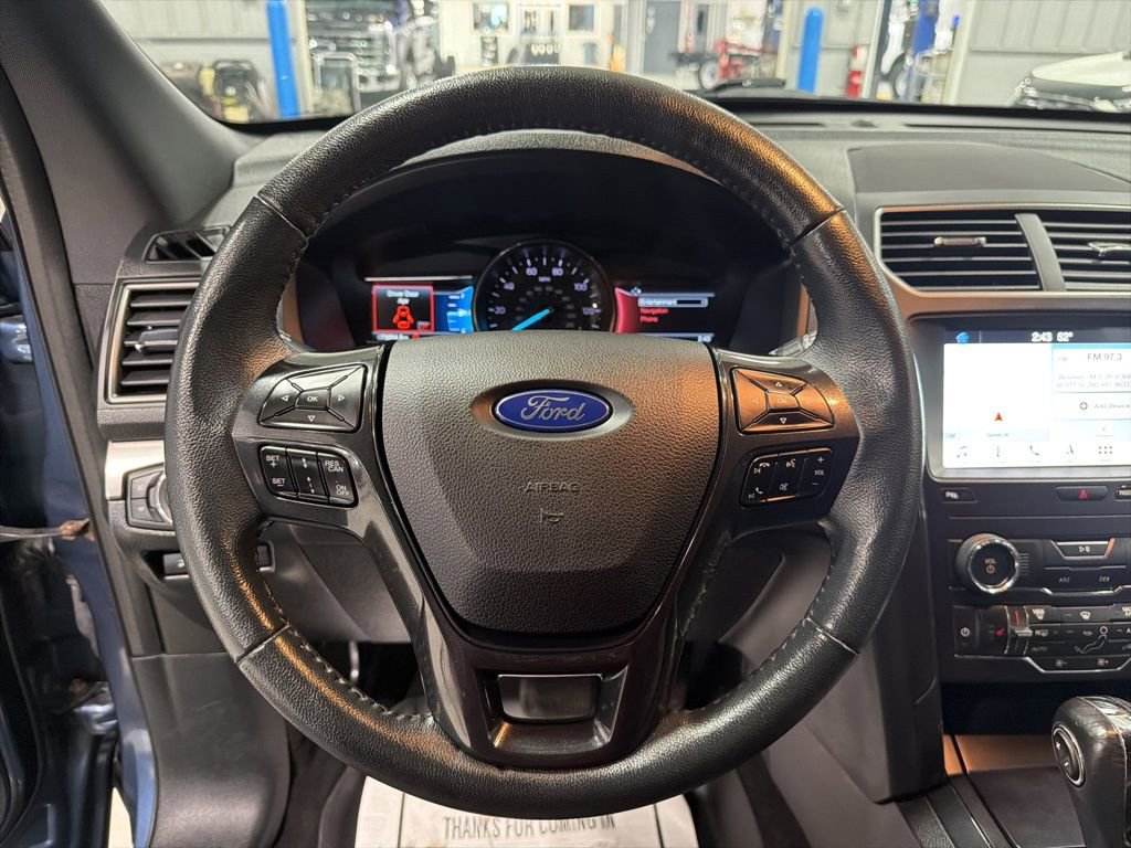 Used 2019 Ford Explorer XLT w/ Equipment Group 202A image 19