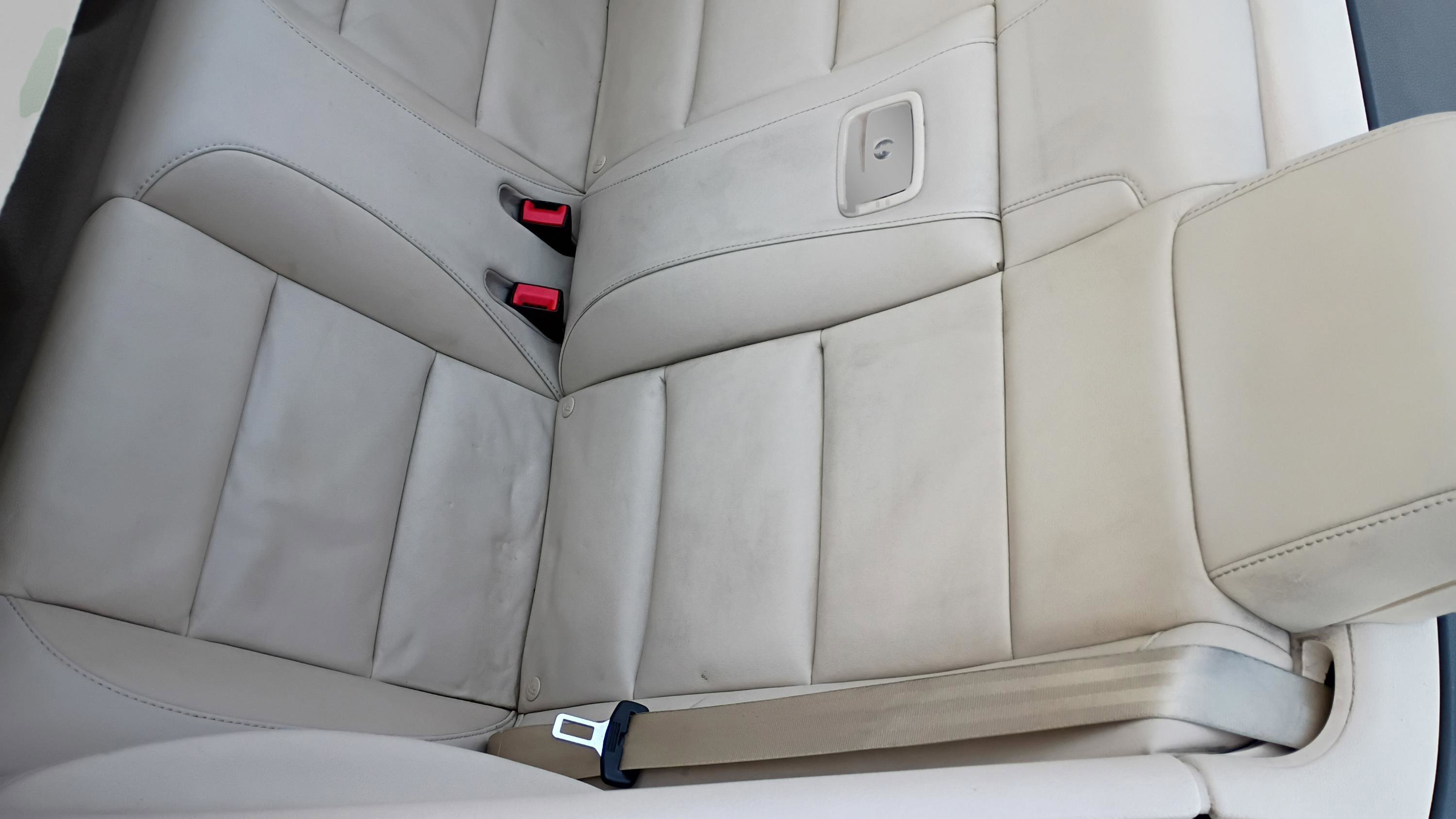 Used 2009 Volkswagen Eos Lux image 28