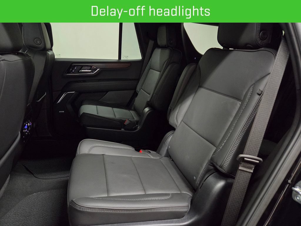 Used 2026 GMC Yukon Denali w/ Sun & Power Step Package AWD/4WD image 32