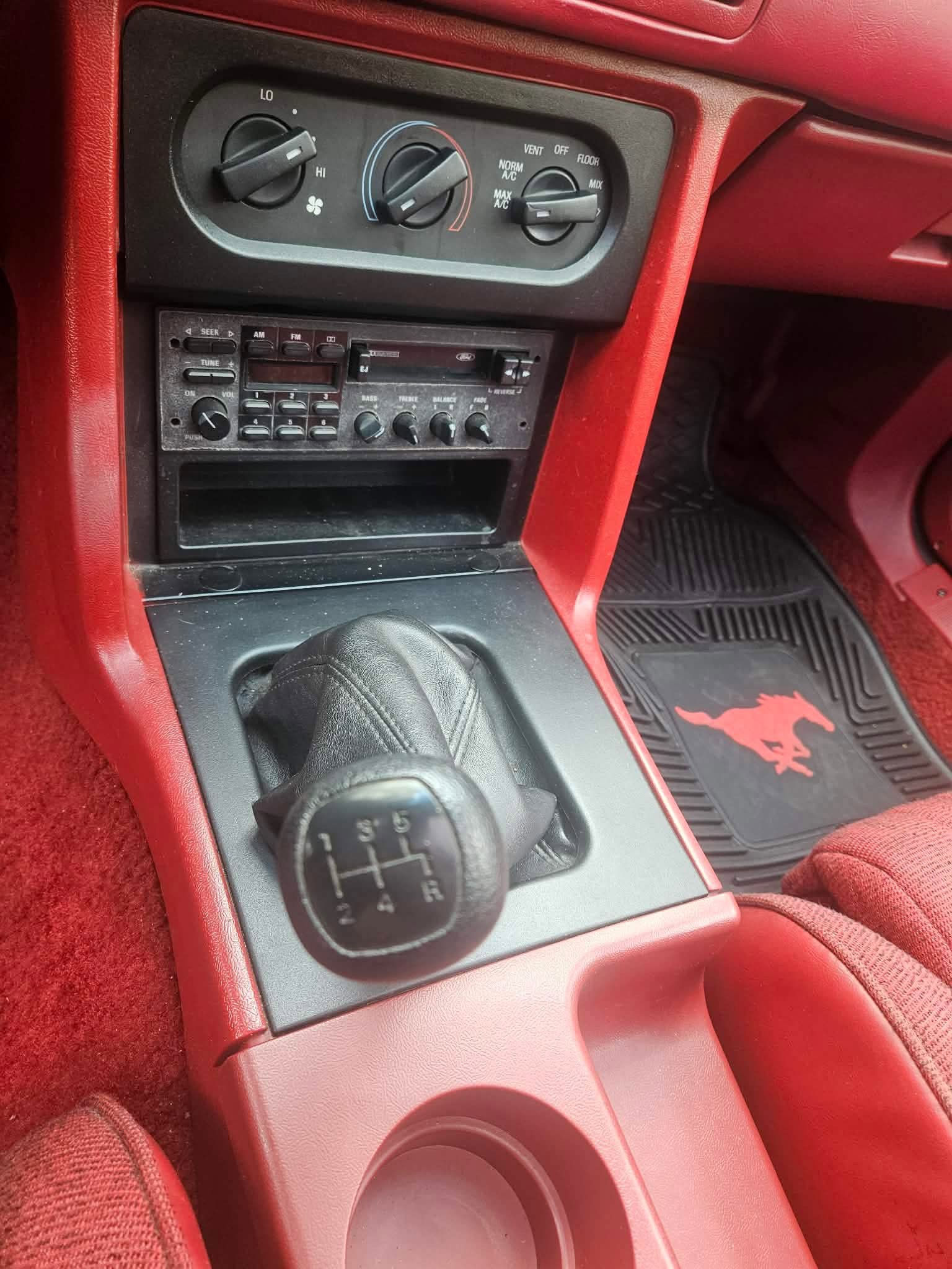 Used 1990 Ford Mustang GT RWD image 3