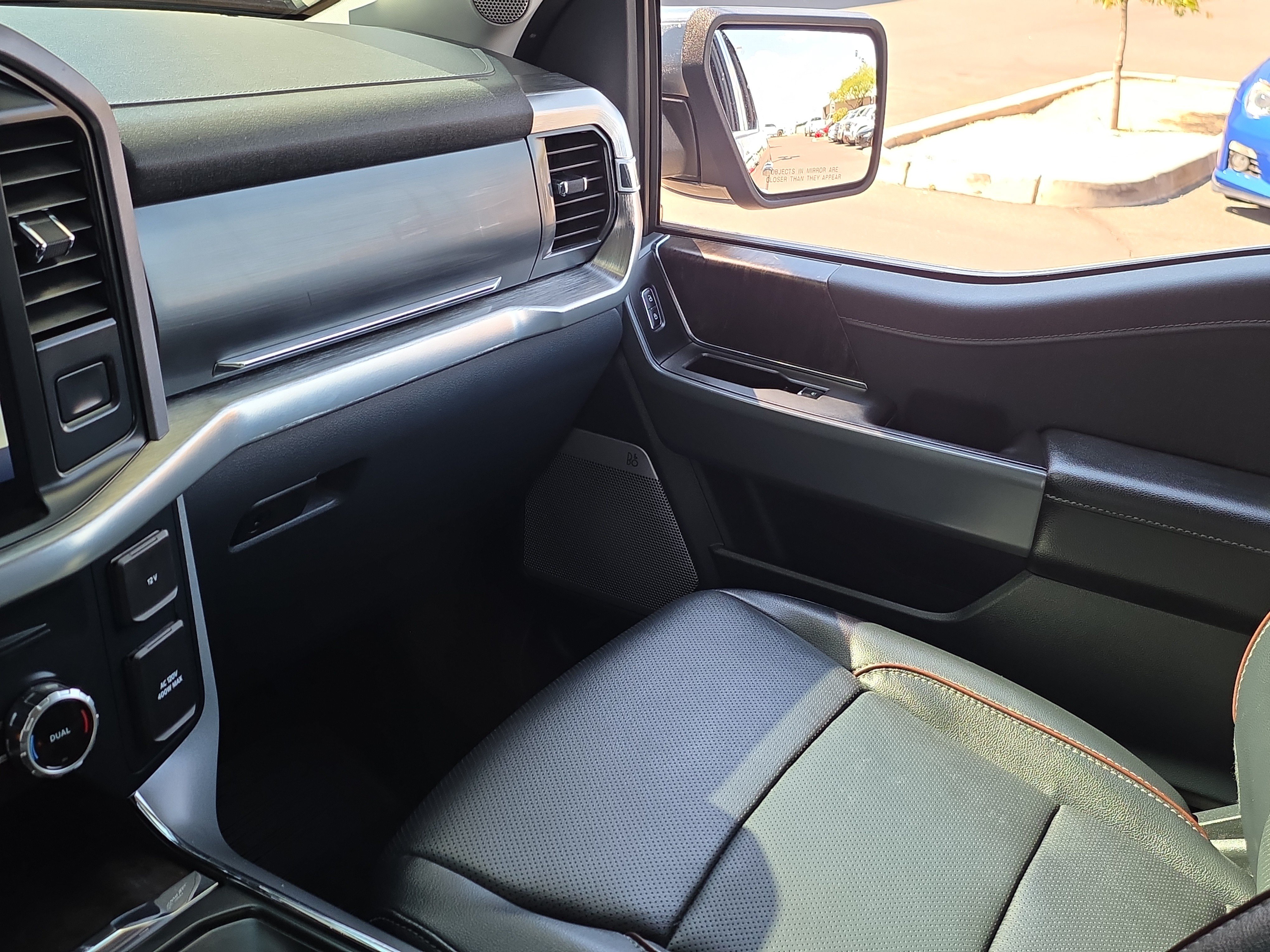 Used 2023 Ford F150 Lariat w/ Equipment Group 502A High AWD/4WD image 29