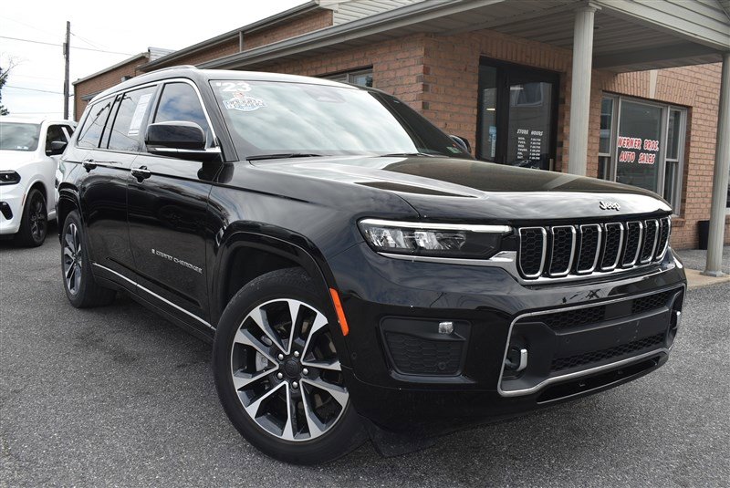 Used 2023 Jeep Grand Cherokee L Overland AWD/4WD image 1